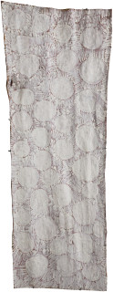 Nyapanyapa Yunupiŋu untitled, 2018; 4194-18; natural earth pigments on bark; 209 x 80 cm; enquire