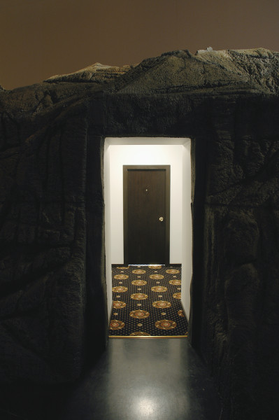 Installation view, Callum Morton, Babylonia, Australian Centre for Contemporary Art, Melbourne, 2005