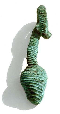 Bronwyn Oliver Barnacle, 1990; copper wire; 32 x 9 x 9 cm; enquire
