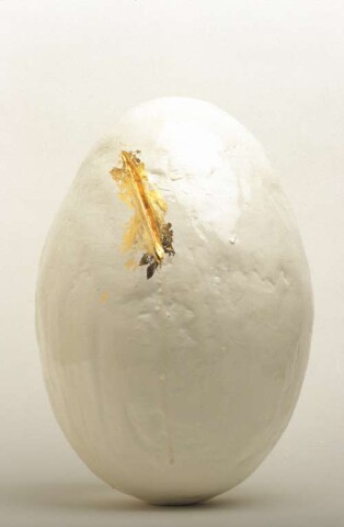 Nell Each Song Particular, 2004; gold leaf, acrylic and enamel paint, varnish, epoxy joining compound, foam; 37 x 25 x 25 cm; enquire