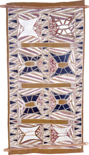 Lewukan Warrnyu - Flying Fox, 1989; natural ochre pigments on Stringybark; 114 x 58 cm; enquire