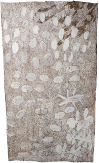 Nyapanyapa Yunupiŋu Dharpa / Circles, 2016; 4989R; natural earth pigments on bark; 164 x 101 cm; enquire