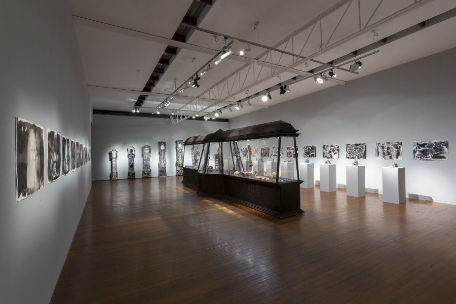 Exhibition view, Fiona Hall, Gateless Gate, Roslyn Oxley9 Gallery (12 April — 13 May 2017)