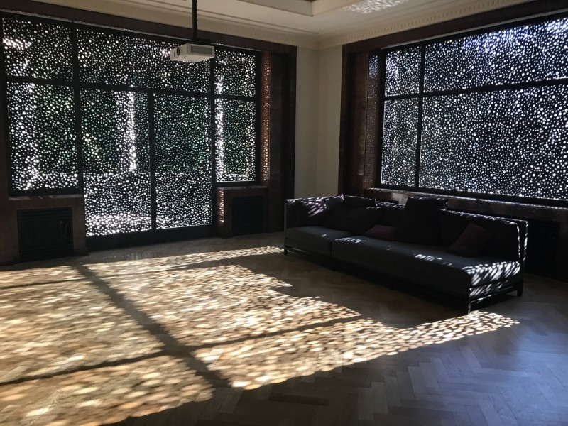 Exhibition view, Daniel Boyd, Mondialité, Group Show, Fondation Boghossian, Brussels (19 April - 27 August 2017)