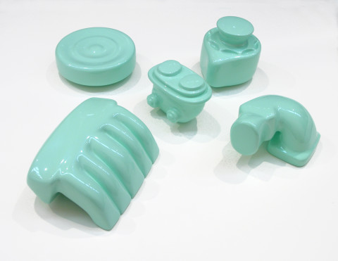 Patricia Piccinini Giblets—Jade, 2000; Resin, automotive paint; Dimensions variable; Edition of 1; enquire