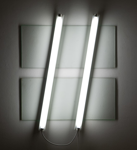 Bill Culbert Flat light glass horizontal, 2009; glass, fluorescent lights; 95 x 75 x 10 cm; enquire