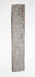 Nyapanyapa Yunupiŋu Gundu, 2012; 4255L; natural earth pigments on bark; 203 x 40 cm; enquire