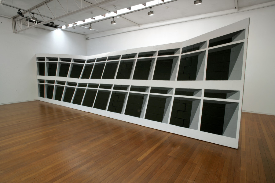 Callum Morton Monument #23: Slump, 2009, polyurethane, epoxy resin, fiberglass, sand cement, timbre, acrylic paint, 260 x 960 x 270 cm
