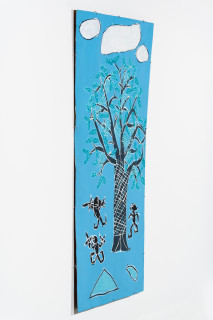 Dhambit Munuŋgurr Munydjutj, 2024; 6325-24; acrylic and earth pigment on bark; 218 x 105 cm; enquire