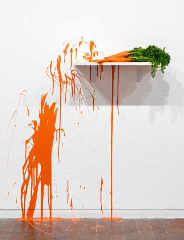 Jim Lambie 14 Carrots, 2019; carrots, enamel paint; 110 x 130 x 60 cm; enquire