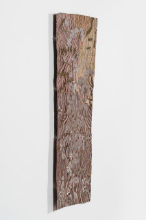 Yalmakany Marawili Nindjiya the floodplain, 2025; 6568-25; earth pigments on stringybark; 200 x 80 cm; enquire