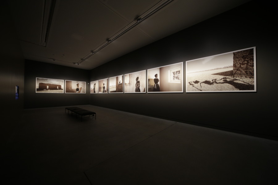 Exhibition view, Tracey Moffatt, My Horizon, 57th Venice Biennale (13 May — 26 November 2017)
