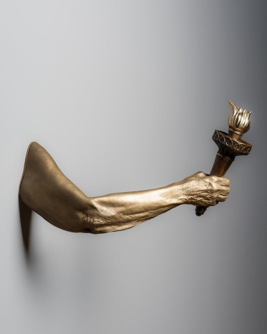 UPCOMING:  ‘Un-Becoming Monuments’ exhibition by Julie Rrap