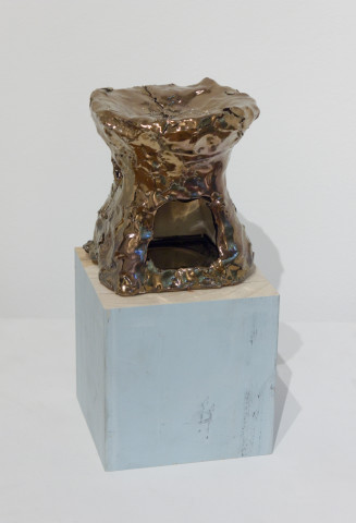 Mikala Dwyer The things in things, 2012; found objects, ceramic, glaze, epoxy filler; 14 x 15.5 x 10.5 cm; enquire