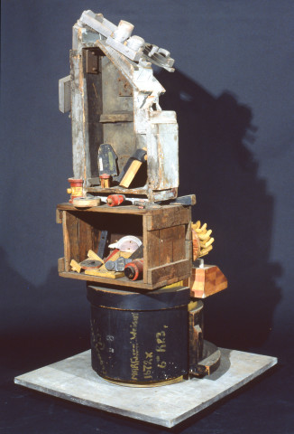 Robert Klippel No. 783, 1989; wood assemblage; 203 x 114 x 107 cm; enquire