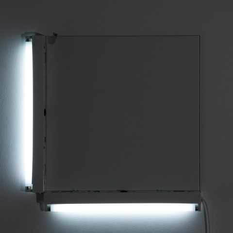 Bill Culbert Light out square pane, 2009; glass, fluorescent lights; 70 x 70 x 10 cm; enquire