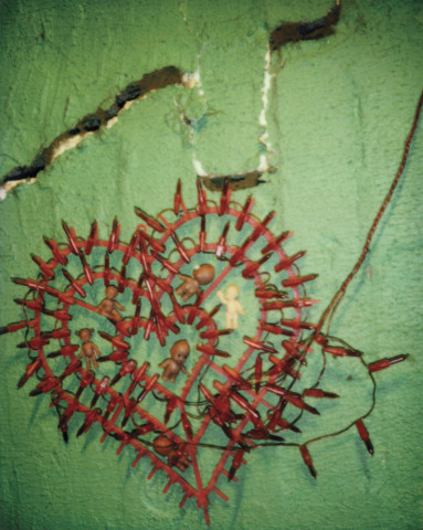 Destiny Deacon Heart broken, 2006; lightjet print from Polaroid original; 100 x 80 cm; Edition of 8 + 2 APs; enquire