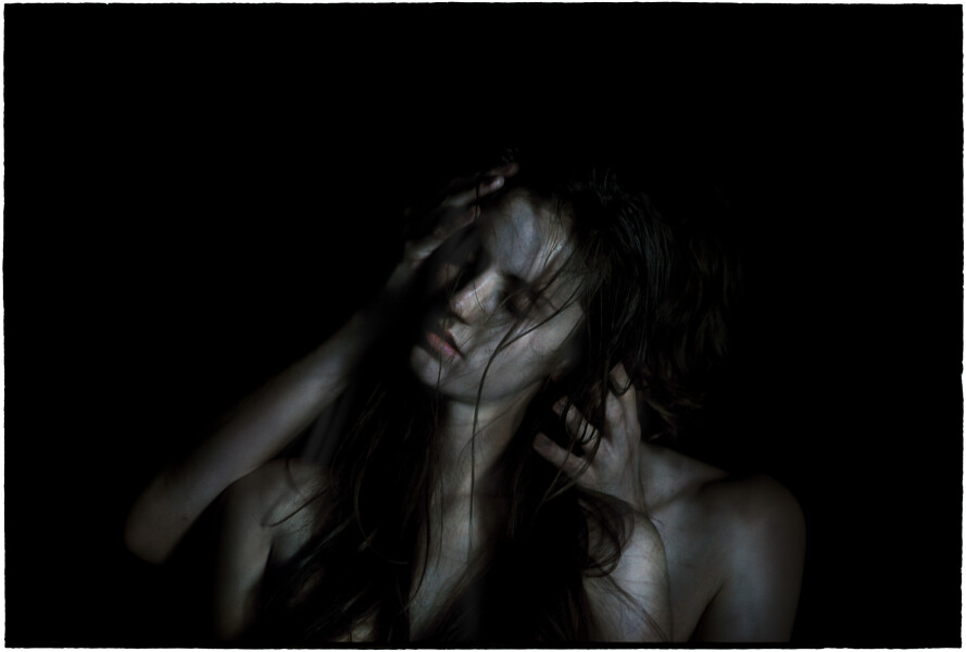 Bill Henson Untitled, 2009-10, AH C SH49 N30D, archival inkjet pigment print, 127 × 180cm, edition of 5 + 2 A/Ps