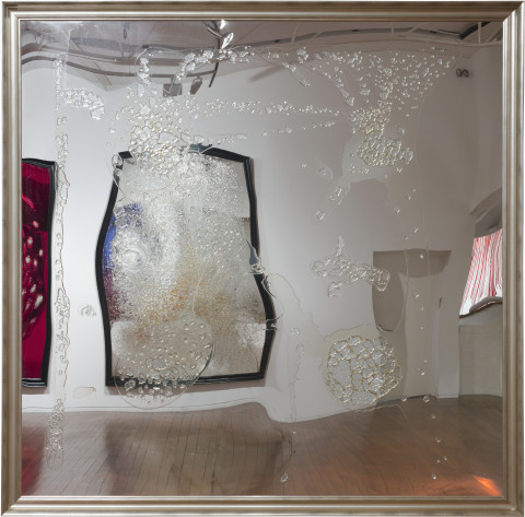 Dale Frank chain smoker, 2015; (fumeur invétéré); shattered auto windscreen (Lexus) on perspex; 214 x 214 cm; Enquire