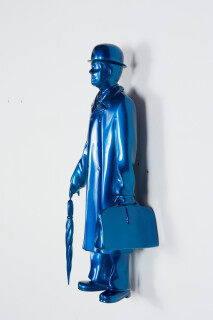 Michael Parekowhai Over the Rainbow, 2015; bleu; fibreglass, automotive paint; 41 x 14 x 12 cm; enquire